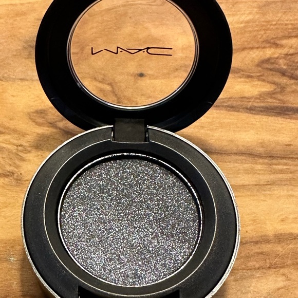 NIB MAC COSMETICS - eyeshadow - retired colors - Picture 4 of 7